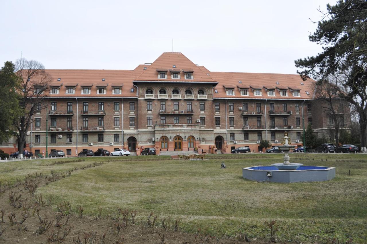 Hotel Triumf Bukarest Exterior foto